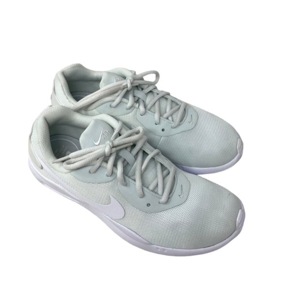 Nike Air Max Oketo Shoe Mesh Women's Green White Sneakers AQ2231 400 - Picture 5 of 10